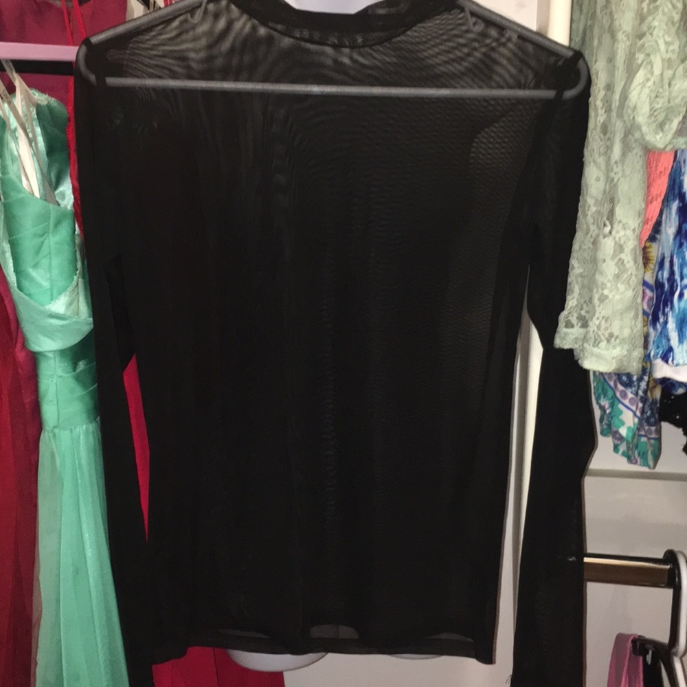 3 CROP TOP BUNDLE-Swipe over